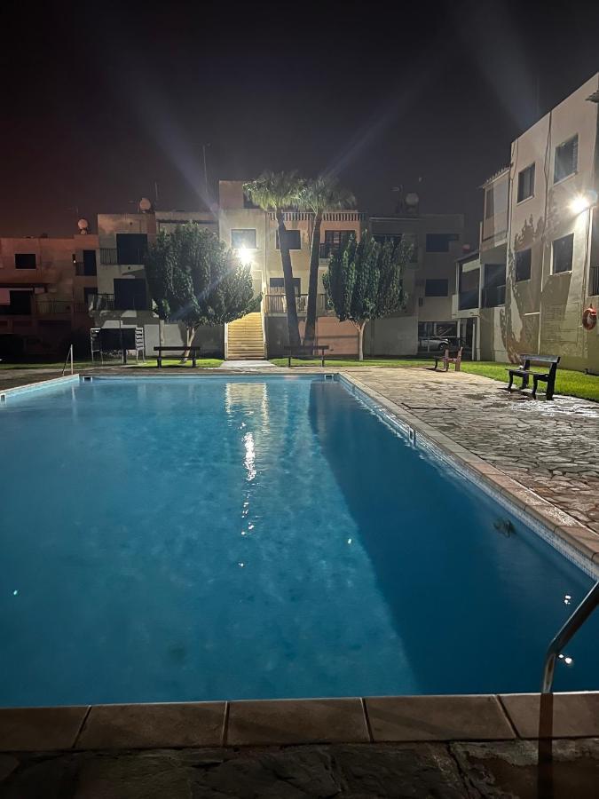 Taniandres Apartments Paralimni Exterior foto