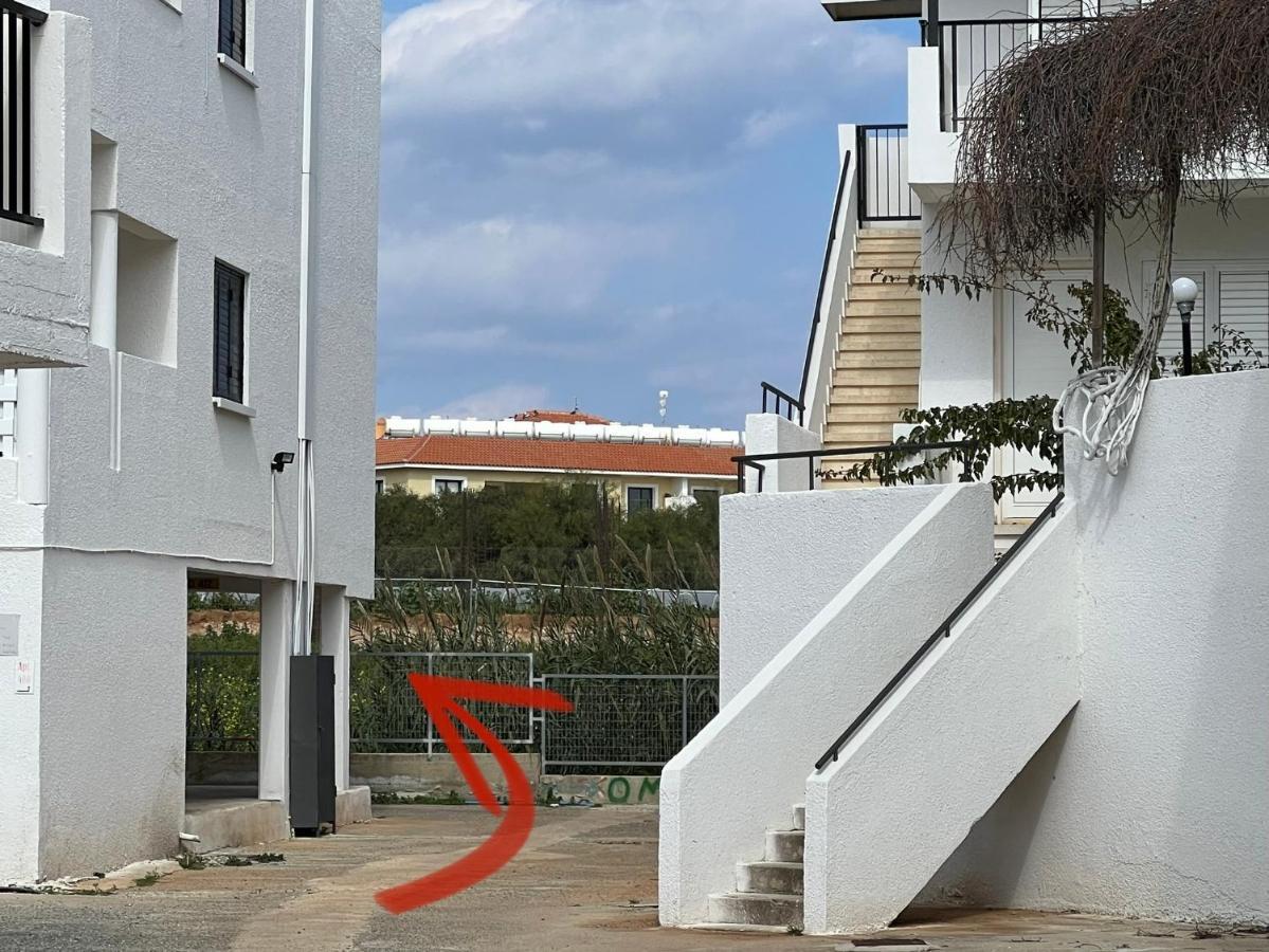 Taniandres Apartments Paralimni Exterior foto